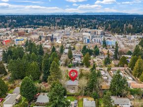 12704 37th Avenue NE, Seattle WA 98125