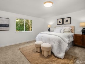 12704 37th Avenue NE, Seattle WA 98125