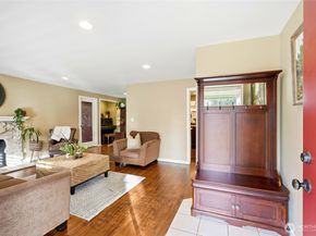 4705 237th Street SW, Mountlake Terrace WA 98043