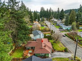 4705 237th Street SW, Mountlake Terrace WA 98043