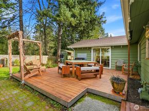 4705 237th Street SW, Mountlake Terrace WA 98043