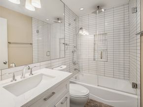 330 W Olympic Place 407, Seattle WA 98119