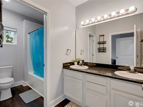 5809 Highway Place B304, Everett WA 98203