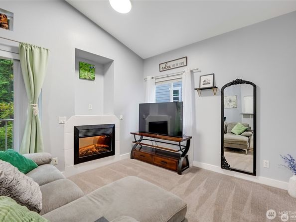 5809 Highway Place B304, Everett WA 98203