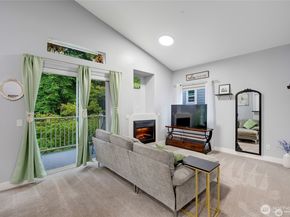 5809 Highway Place B304, Everett WA 98203