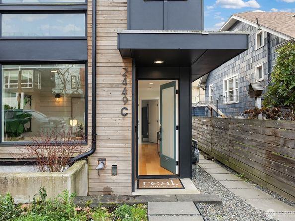 2449 NW 61st Street C, Seattle WA 98107