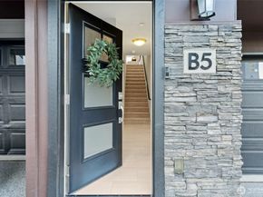 15720 Meadow Road B5, Lynnwood WA 98087