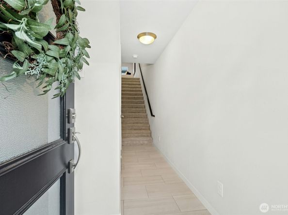 15720 Meadow Road B5, Lynnwood WA 98087