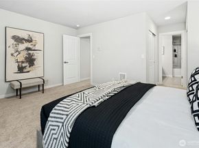 15720 Meadow Road B5, Lynnwood WA 98087