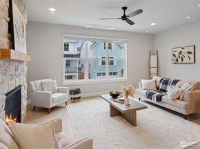 17 160th Place SE, Bothell WA 98012