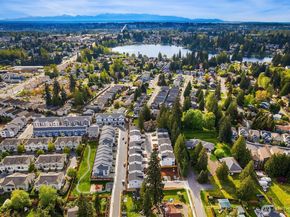 17 160th Place SE, Bothell WA 98012