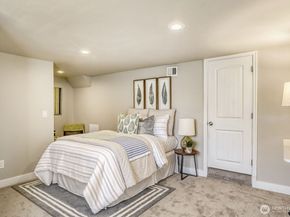 12830 37th Avenue S, Tukwila WA 98168