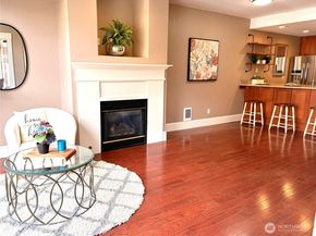 3221 SW Avalon Way 201, Seattle WA 98126