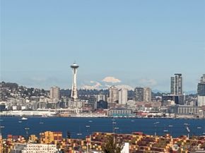 3221 SW Avalon Way 201, Seattle WA 98126