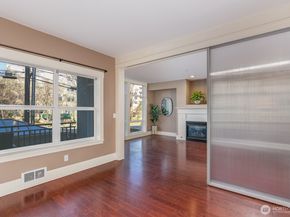 3221 SW Avalon Way 201, Seattle WA 98126