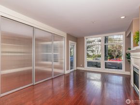 3221 SW Avalon Way 201, Seattle WA 98126