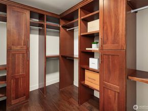 14424 SE 17th St, Bellevue WA 98007