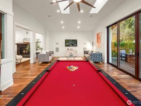 14424 SE 17th St, Bellevue WA 98007