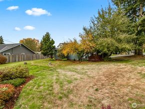 1302 Pine Avenue, Snohomish WA 98290