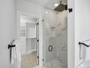 16068 SE 44TH Court, Bellevue WA 98006