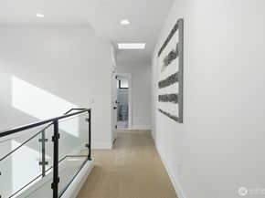 16068 SE 44TH Court, Bellevue WA 98006