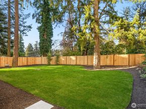 14948 SE 43rd Street, Bellevue WA 98006