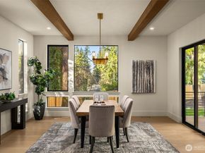 14948 SE 43rd Street, Bellevue WA 98006