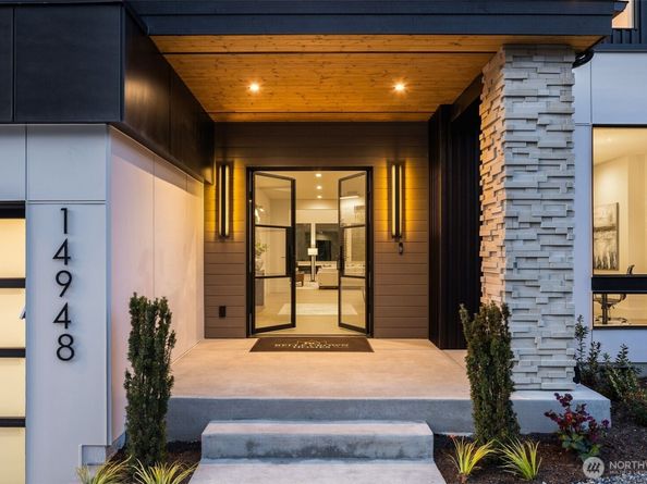 14948 SE 43rd Street, Bellevue WA 98006
