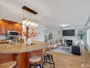 500 Aloha Street 211, Seattle WA 98109