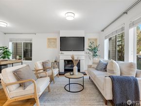 500 Aloha Street 211, Seattle WA 98109