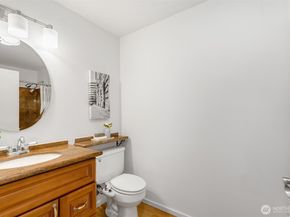 500 Aloha Street 211, Seattle WA 98109