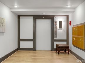 500 Aloha Street 211, Seattle WA 98109