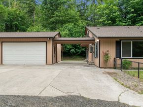 4562 SE Burley Olalla Road, Olalla WA 98359