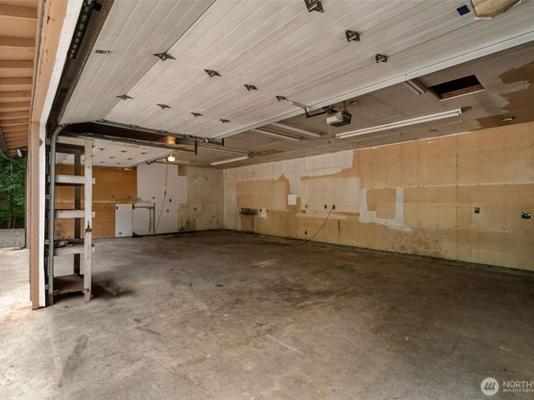 4562 SE Burley Olalla Road, Olalla WA 98359