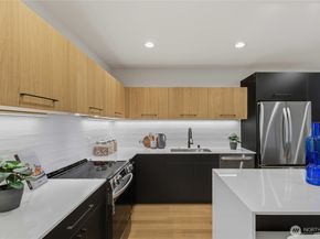 3648 Greenwood Avenue N B, Seattle WA 98103