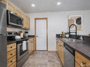 364 NE OHenry Court, Poulsbo WA 98370