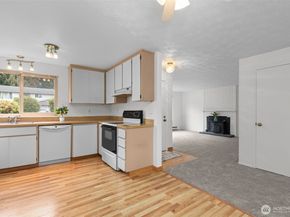 12830 55th Avenue SE, Everett WA 98208