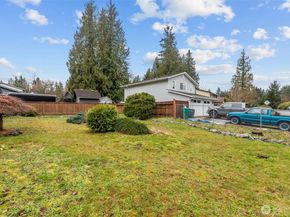12830 55th Avenue SE, Everett WA 98208