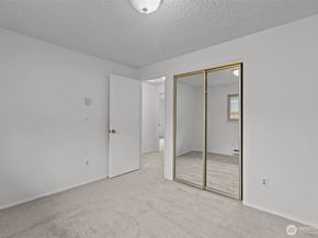 12830 55th Avenue SE, Everett WA 98208