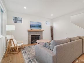 12332 38th Avenue NE 1, Seattle WA 98125