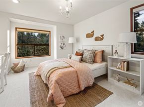 2234 108th Avenue SE, Bellevue WA 98004