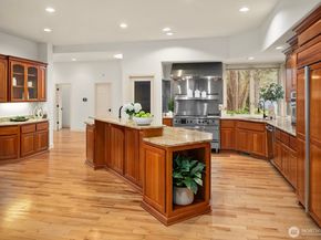 3533 262nd Avenue SE, Sammamish WA 98075