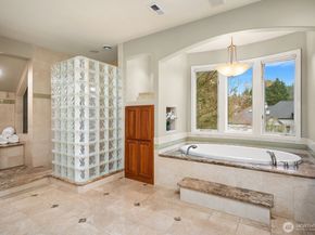 3533 262nd Avenue SE, Sammamish WA 98075