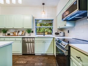 14505 Simonds Road NE C, Kirkland WA 98034