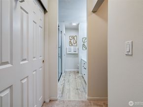 14505 Simonds Road NE C, Kirkland WA 98034