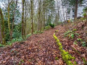 14505 Simonds Road NE C, Kirkland WA 98034