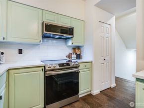 14505 Simonds Road NE C, Kirkland WA 98034