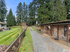 7229 65th Avenue SE, Snohomish WA 98290