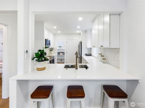 6018 41st Avenue SW, Seattle WA 98136