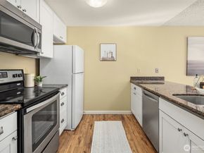 9416 1st Avenue NE 312, Seattle WA 98115